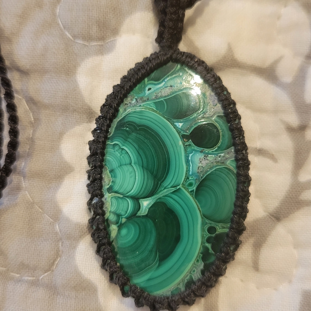 Elegant Green Malachite Pendant Necklace